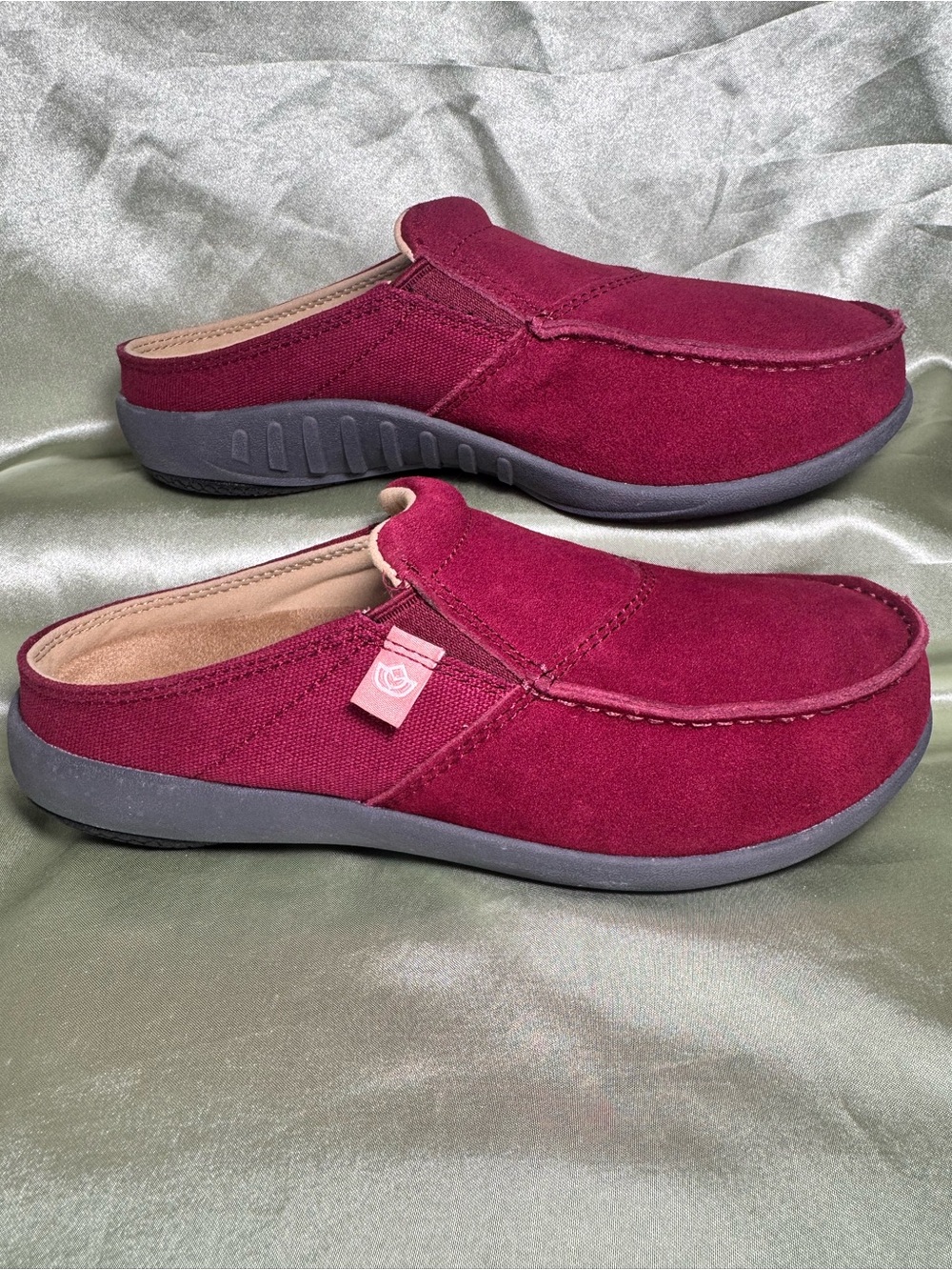 Spenco Orthotic Slide On Comfort Shoes Burgundy Red NWOB Women's Size 7